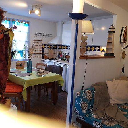 Herm'S Petite Maison Atypique Et Cour Privative - Avenue Du Marche - Ideal Couple Ou Jeunes Parents Cabourg Dış mekan fotoğraf