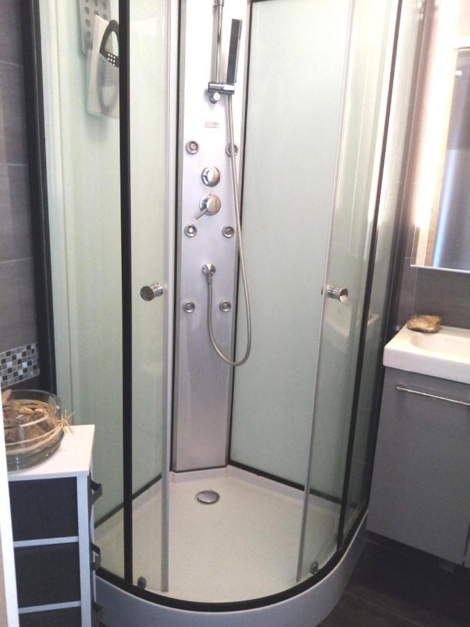Herm'S Petite Maison Atypique Et Cour Privative - Avenue Du Marche - Ideal Couple Ou Jeunes Parents Cabourg Dış mekan fotoğraf